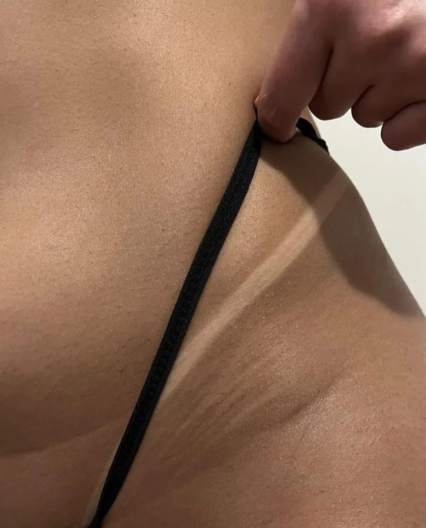Organic airbrush spray tan at AlpineGold